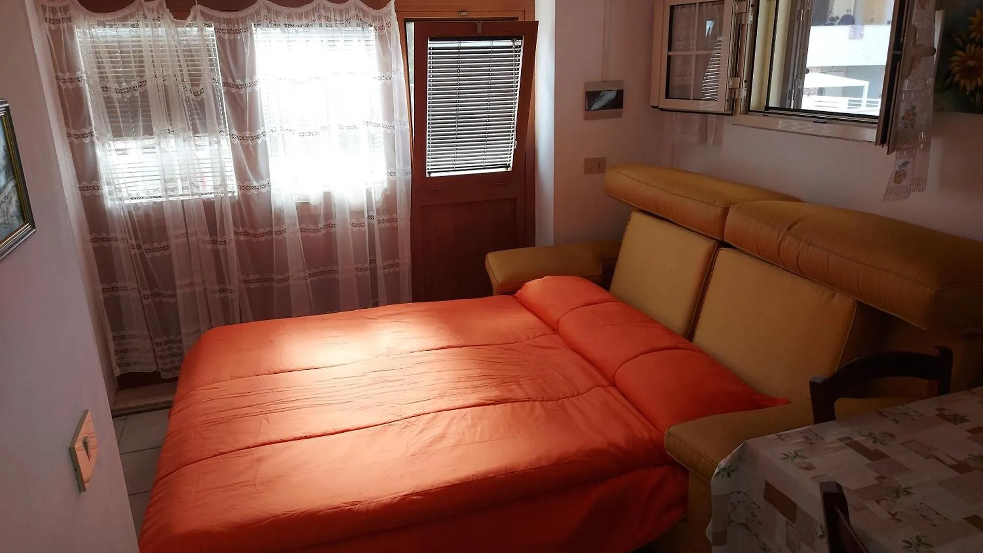 Holiday home Two Rooms On The Tuscan Hills Just 11 Km From The Sea Price Crisis Montescudaio